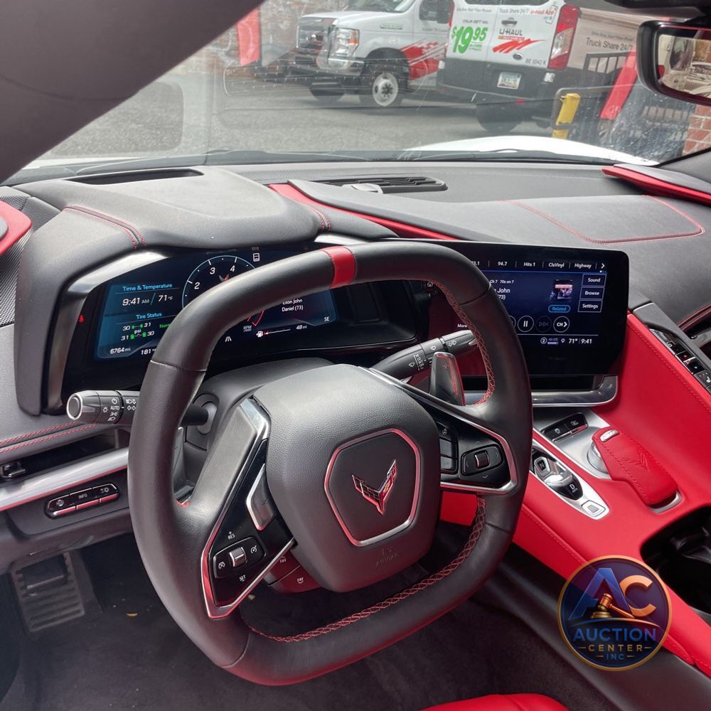 2023 Chevrolet Corvette Stingray 2LT