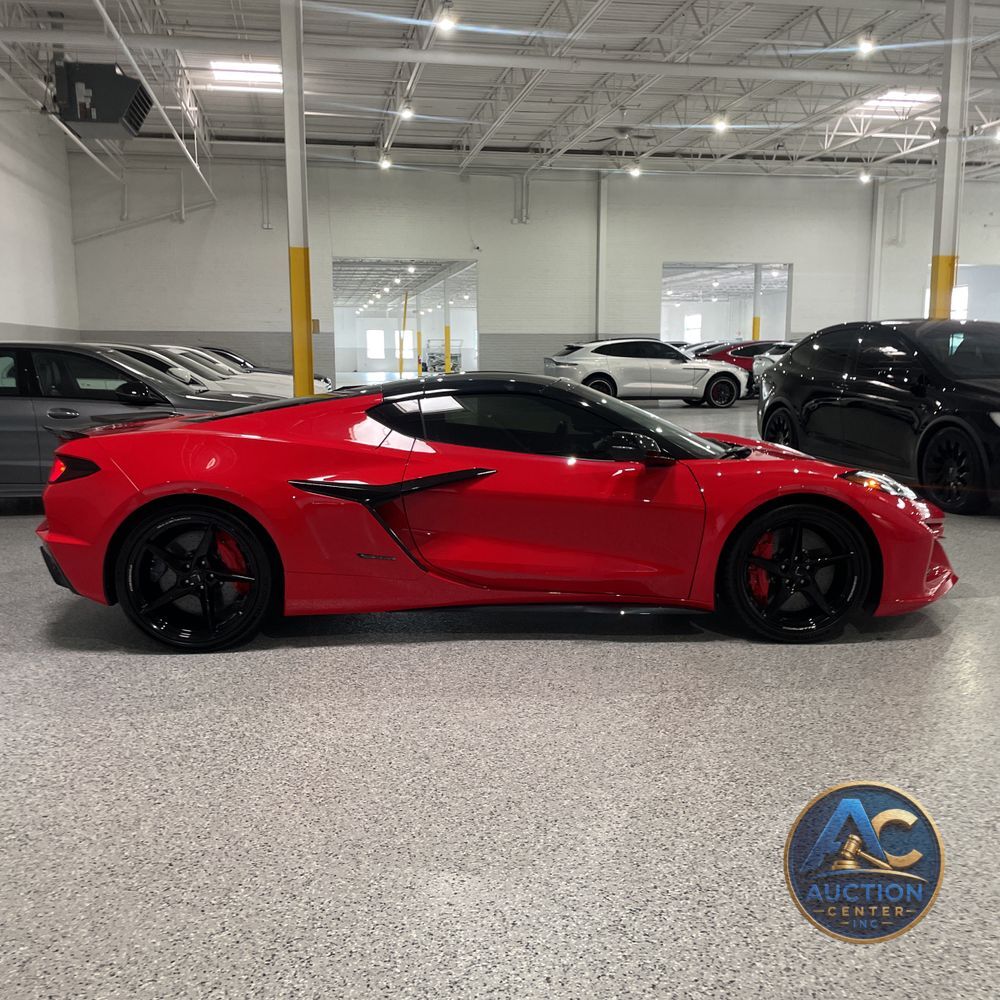 2025 Chevrolet Corvette E-Ray