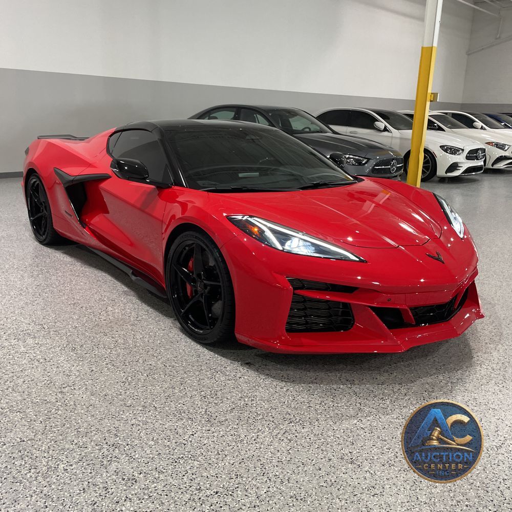 2025 Chevrolet Corvette E-Ray