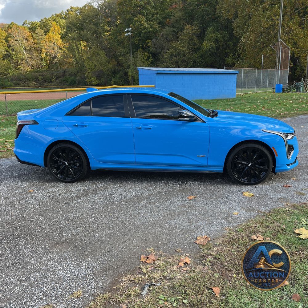 2022 Cadillac CT4 V-Series 2.7T