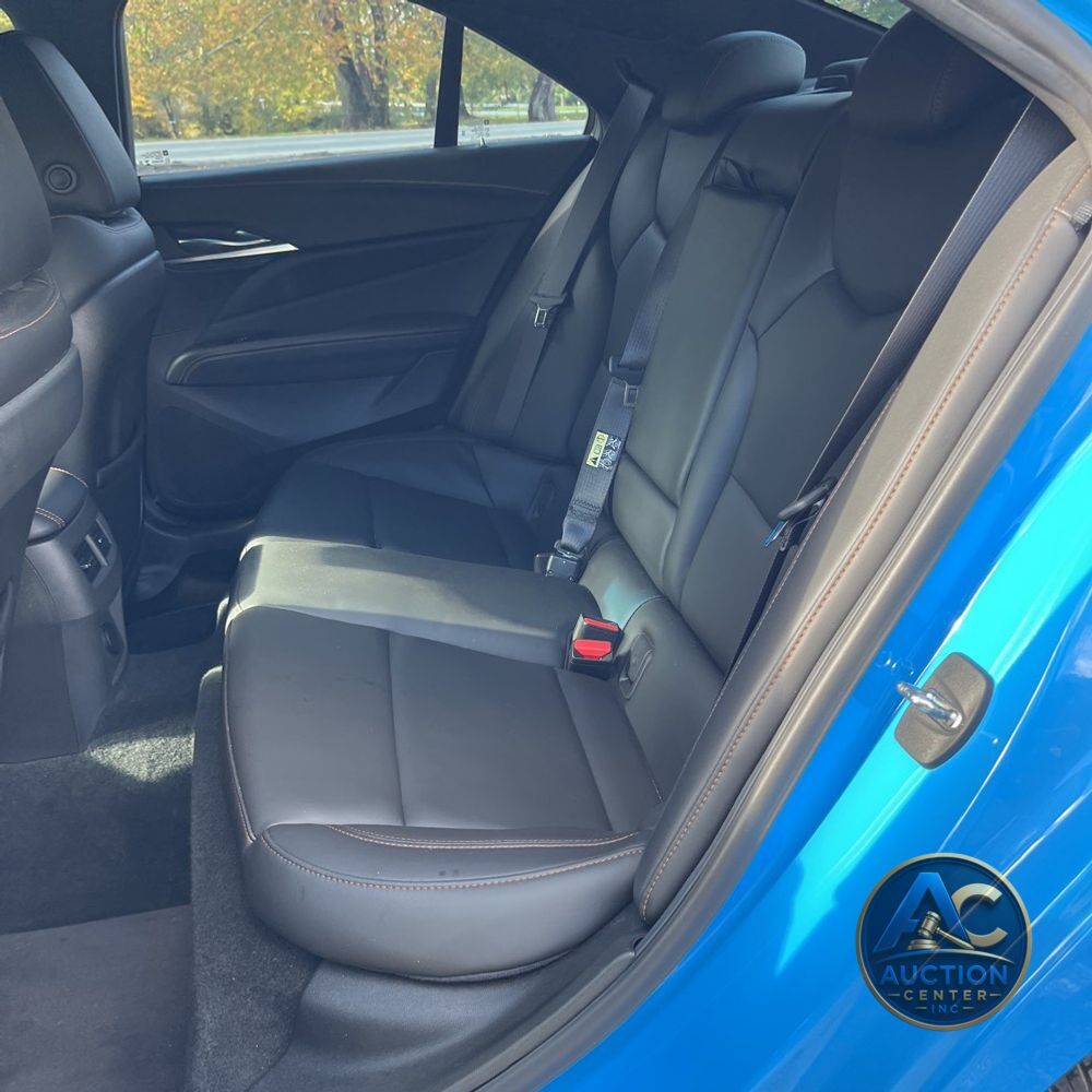 2022 Cadillac CT4 V-Series 2.7T