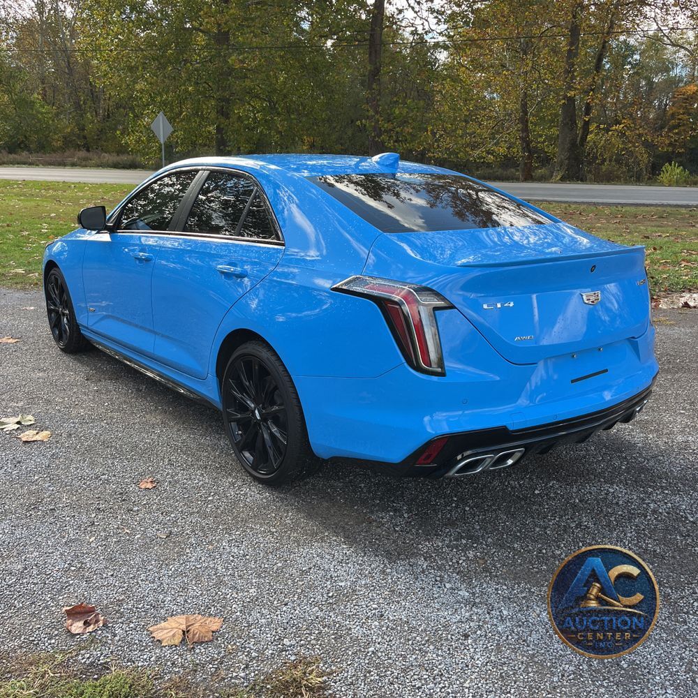 2022 Cadillac CT4 V-Series 2.7T