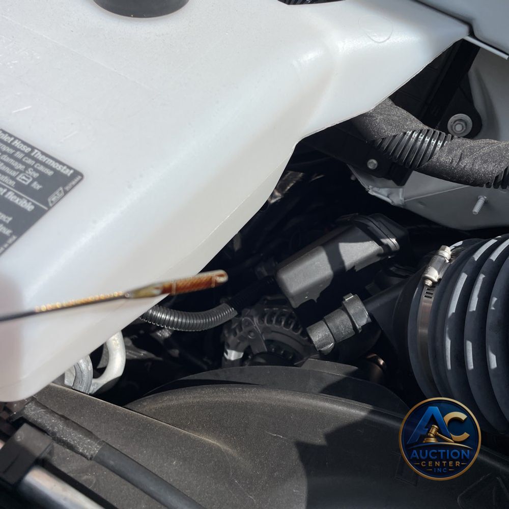 2025 Chevrolet Express LS 3500