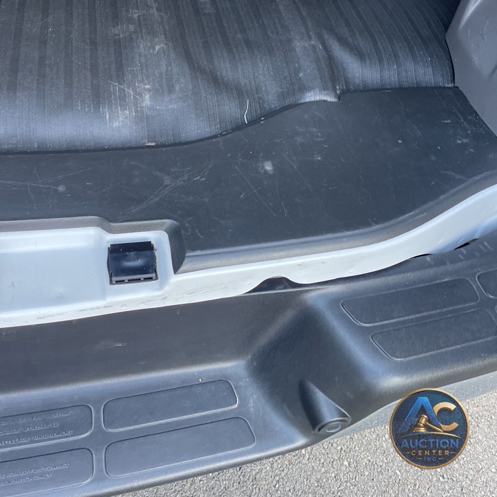2025 Chevrolet Express LS 3500