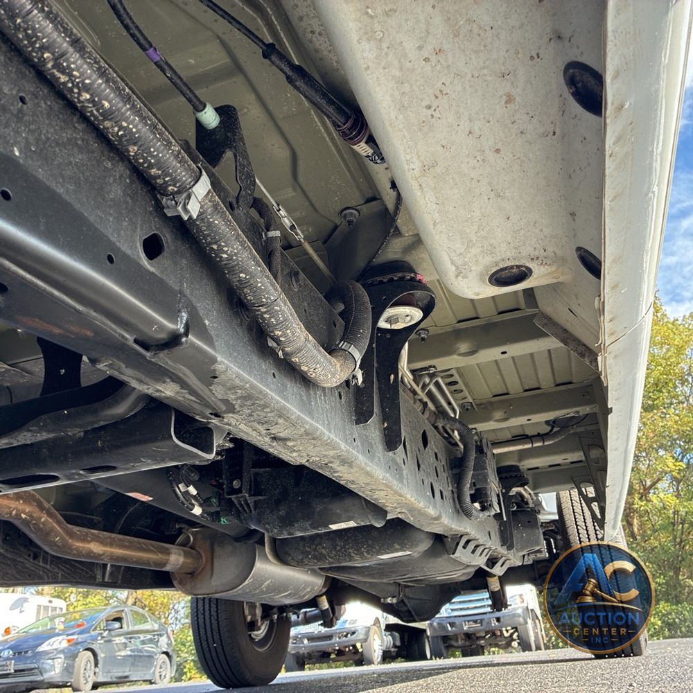 2025 Chevrolet Express LS 3500