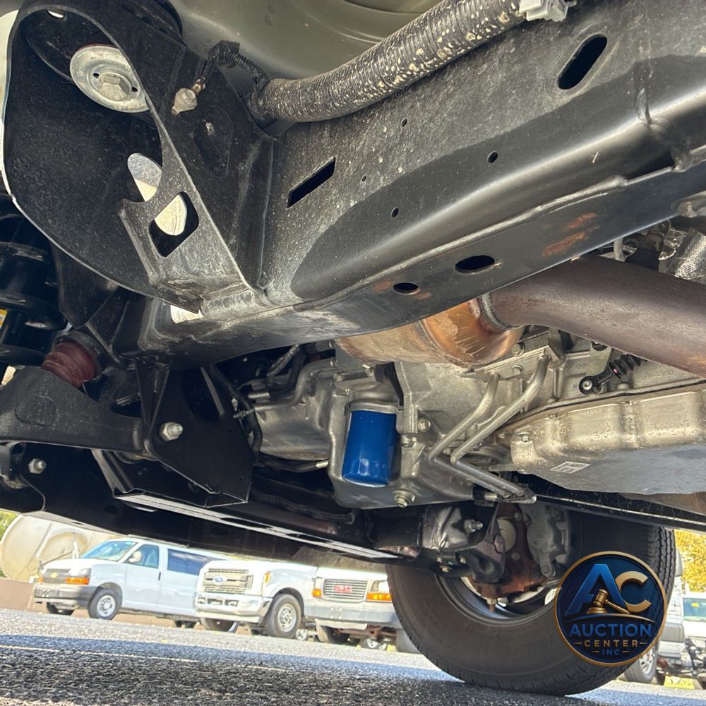 2025 Chevrolet Express LS 3500