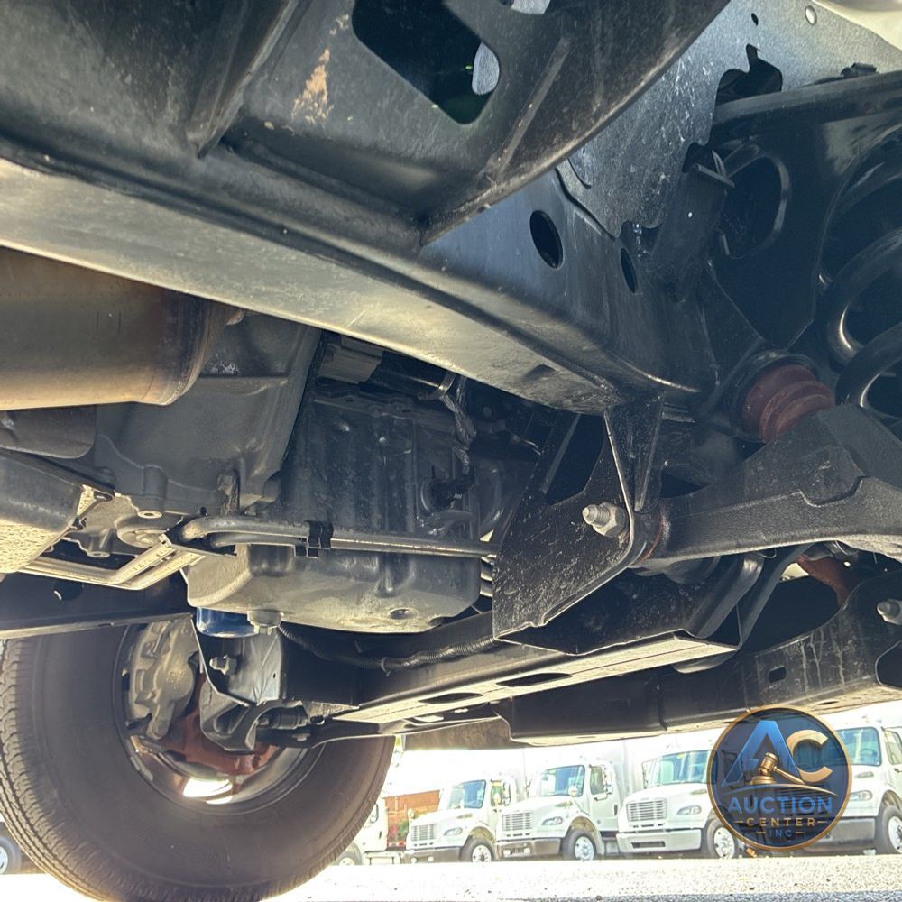 2025 Chevrolet Express LS 3500