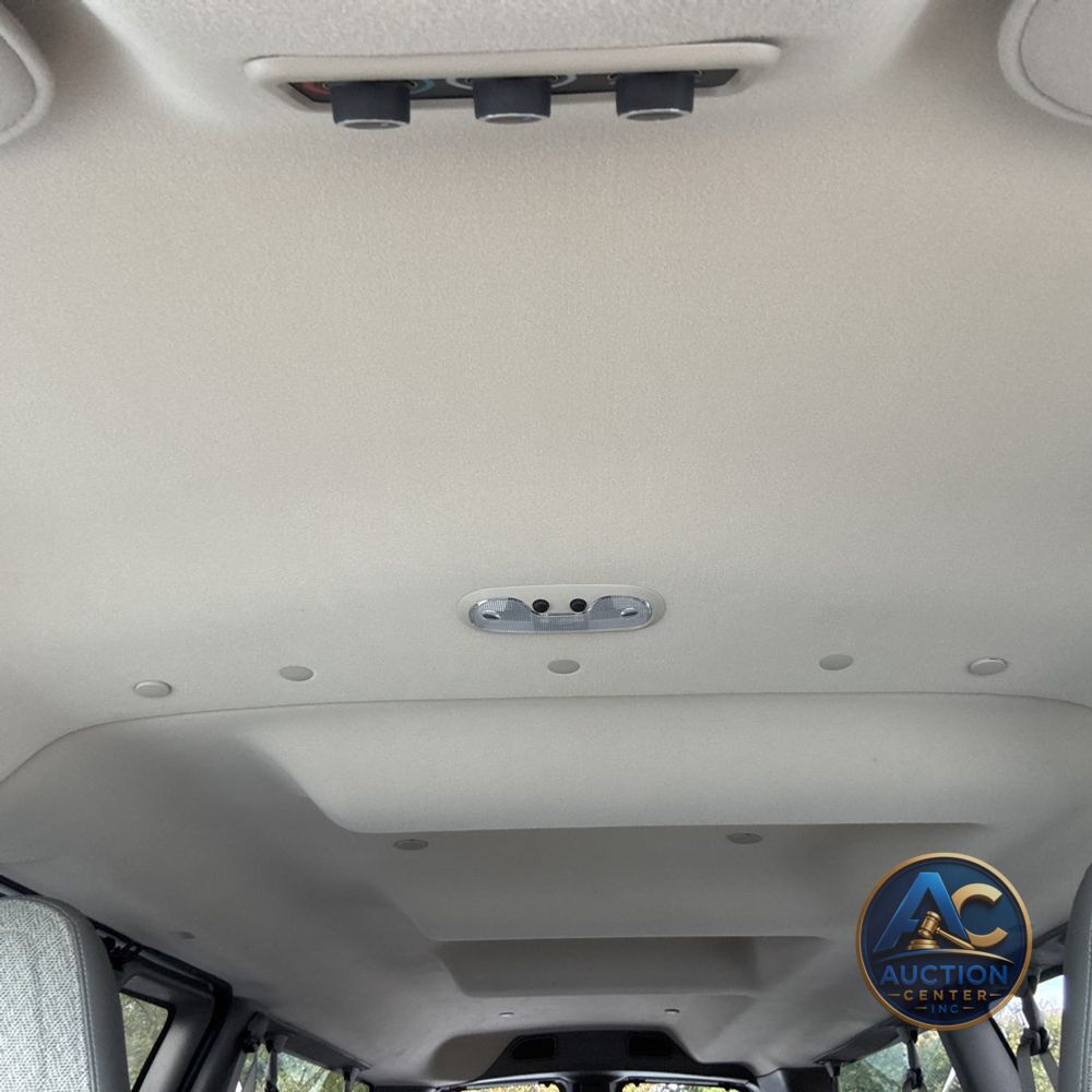 2025 Chevrolet Express LS 3500
