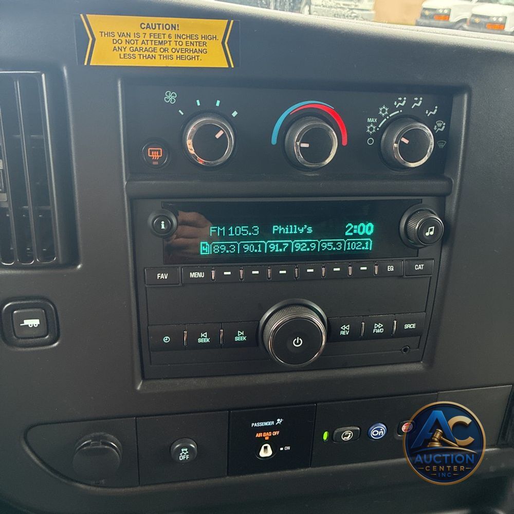 2025 Chevrolet Express LS 3500