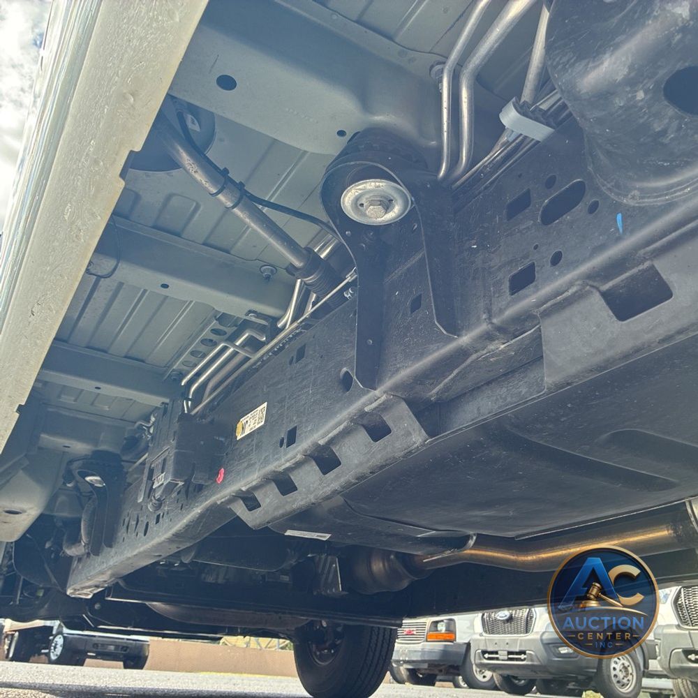 2025 Chevrolet Express LS 3500