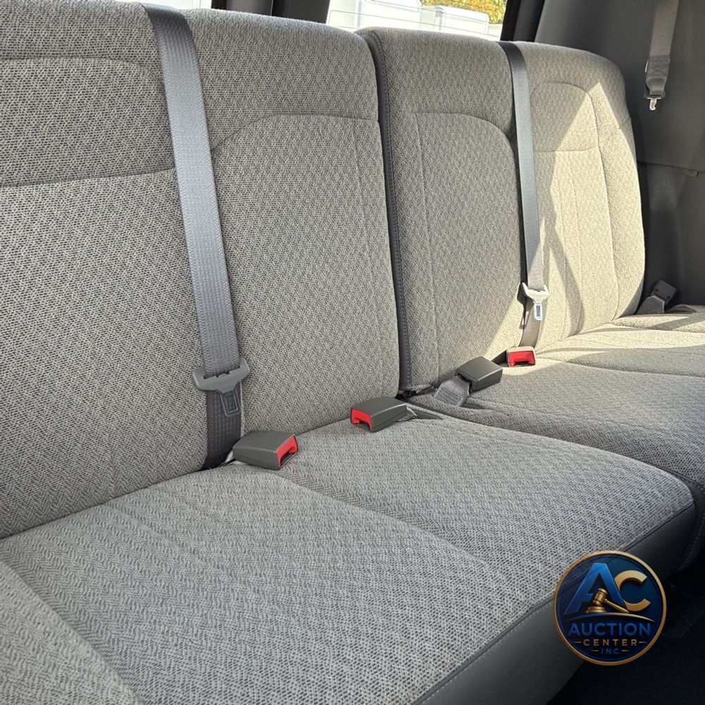 2025 Chevrolet Express LS 3500