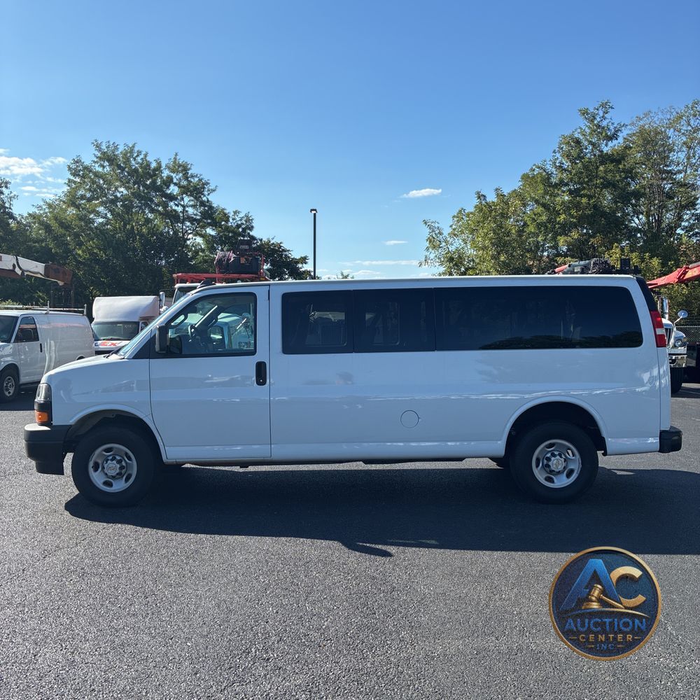 2024 Chevrolet Express LS 3500