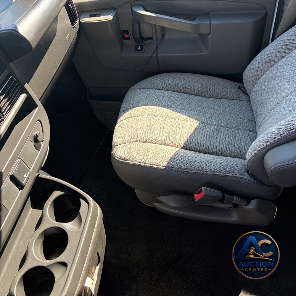 2024 Chevrolet Express LS 3500