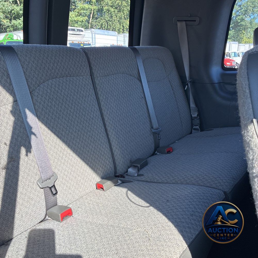 2024 Chevrolet Express LS 3500