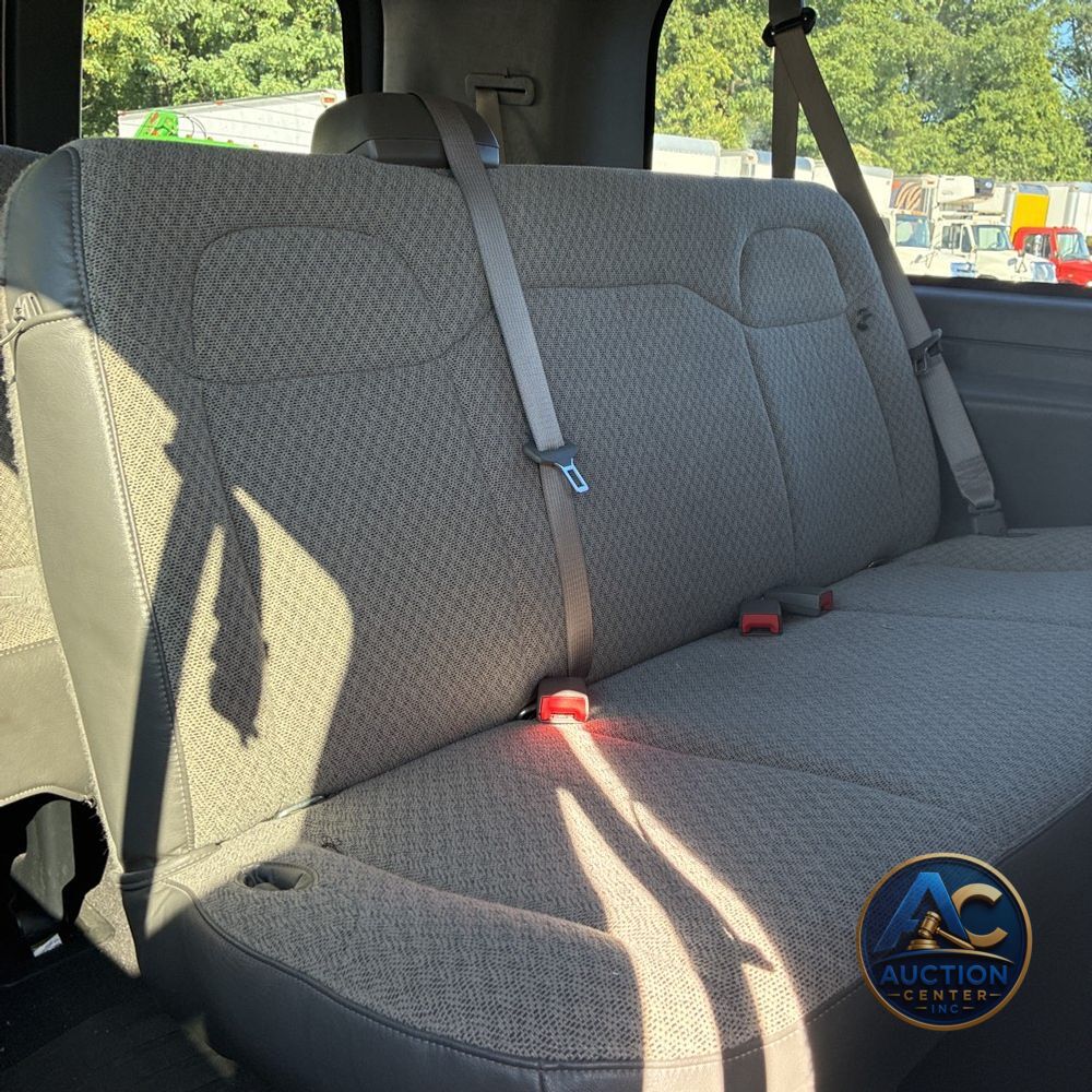 2024 Chevrolet Express LS 3500