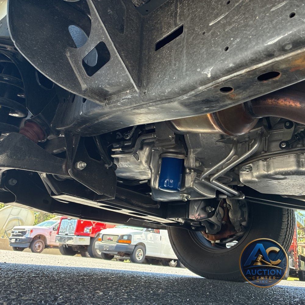 2025 Chevrolet Express LS 3500
