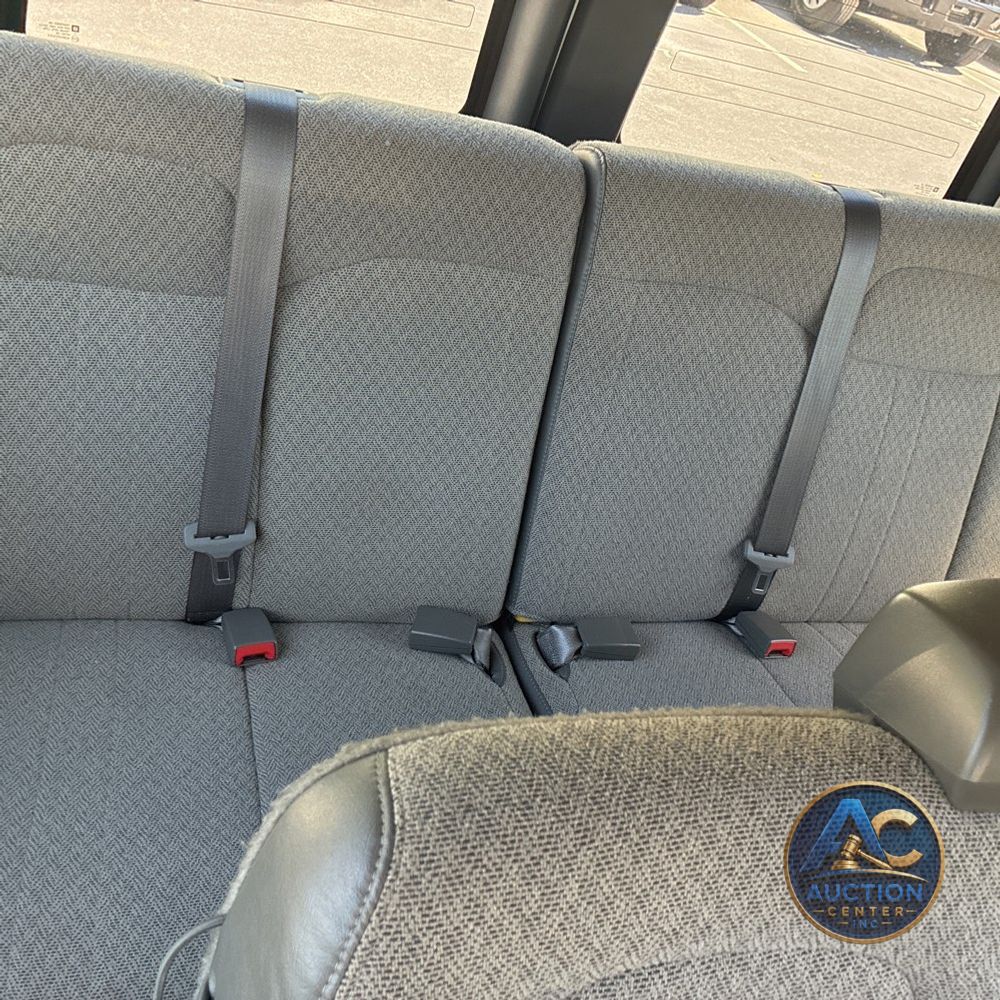 2025 Chevrolet Express LS 3500