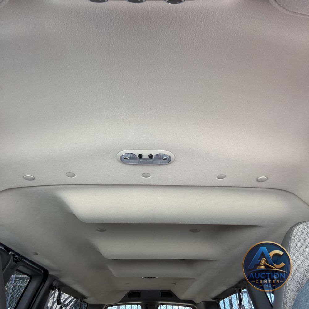 2025 Chevrolet Express LS 3500
