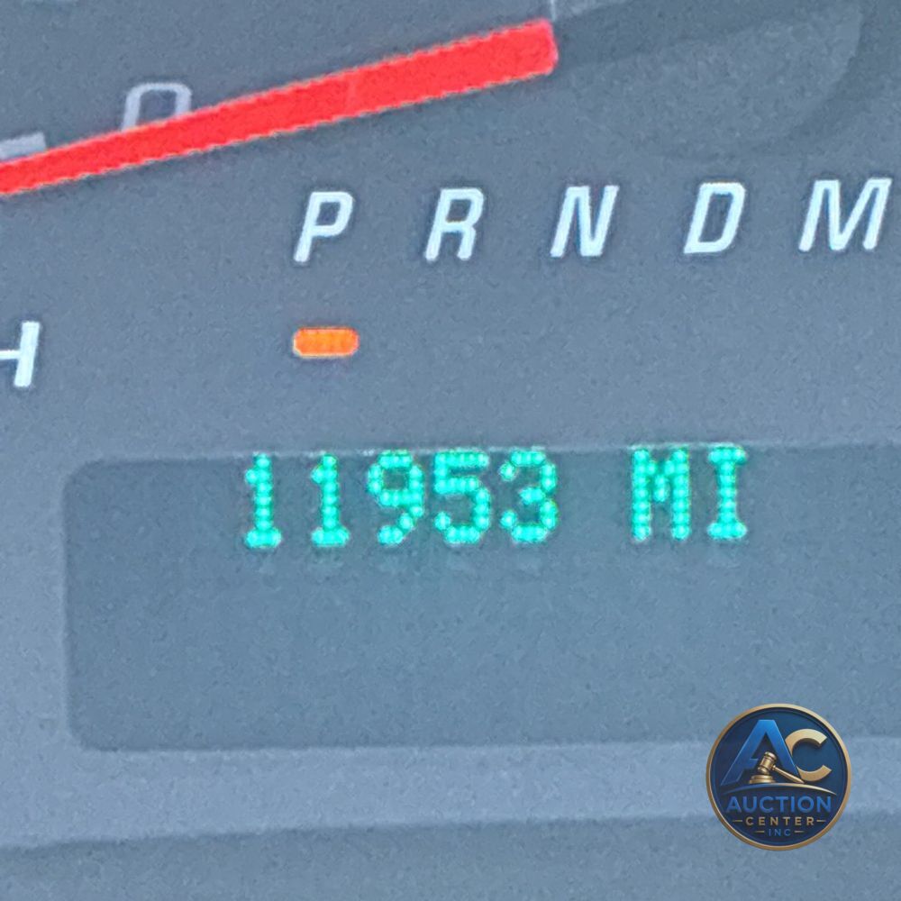 2025 Chevrolet Express LS 3500