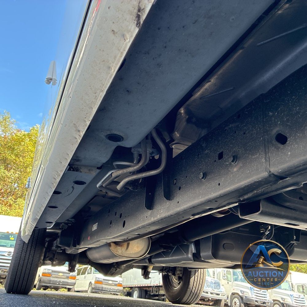 2025 Chevrolet Express LS 3500