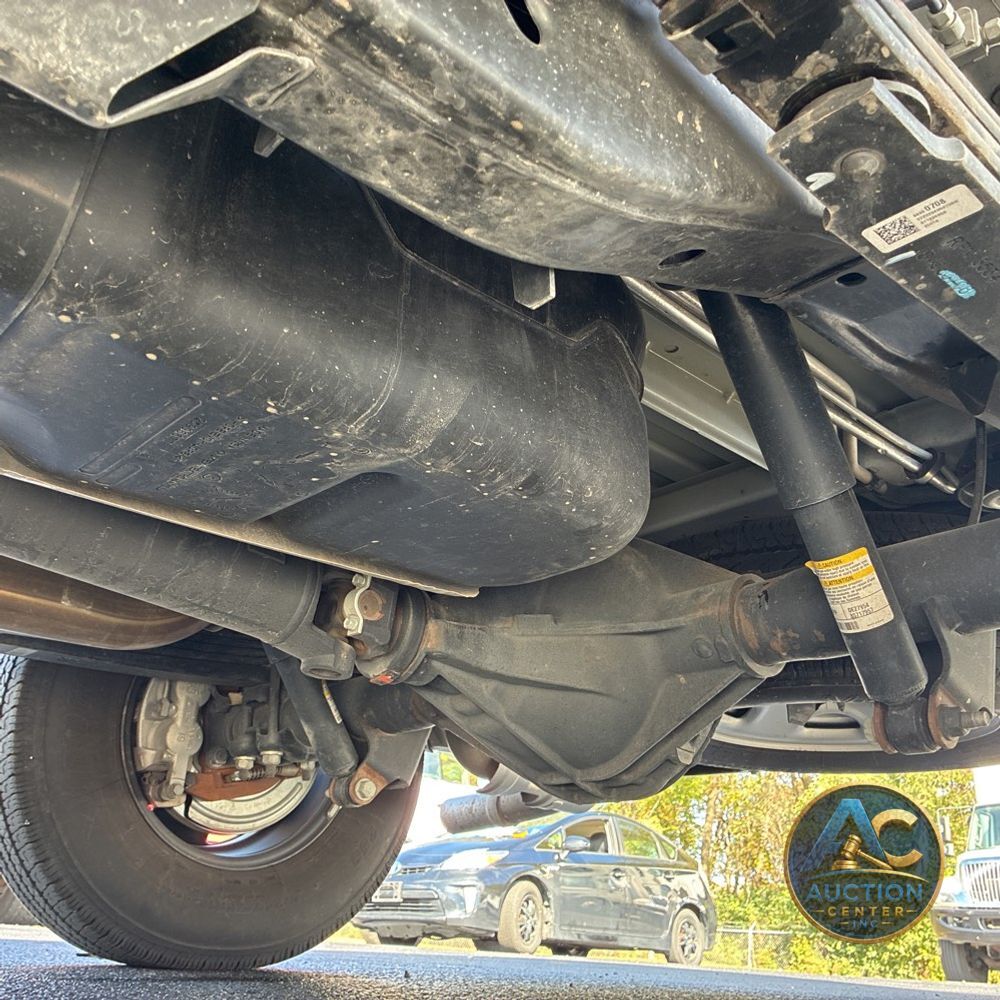 2025 Chevrolet Express LS 3500