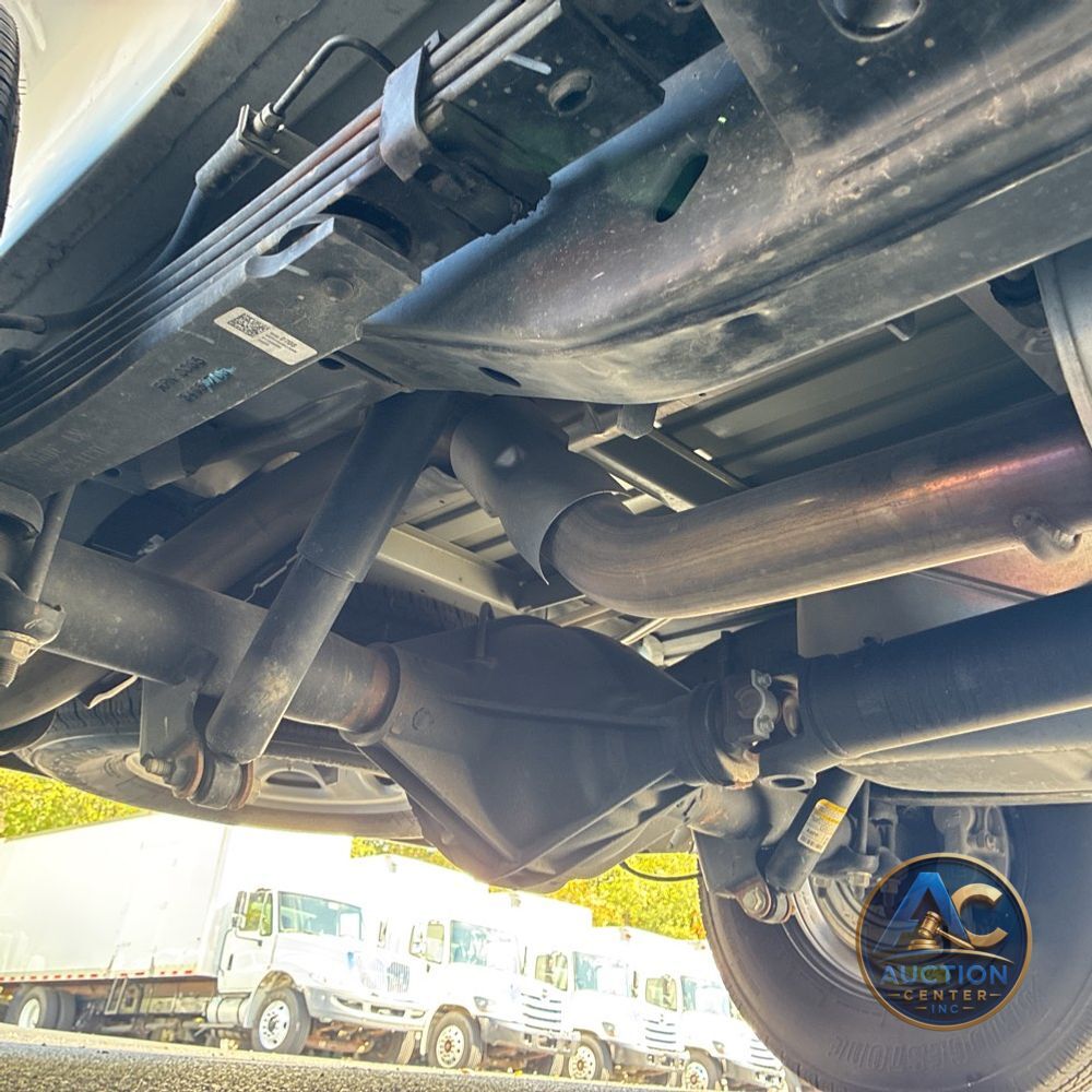 2025 Chevrolet Express LS 3500
