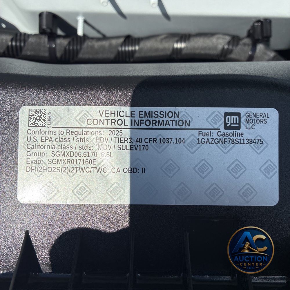 2025 Chevrolet Express LS 3500