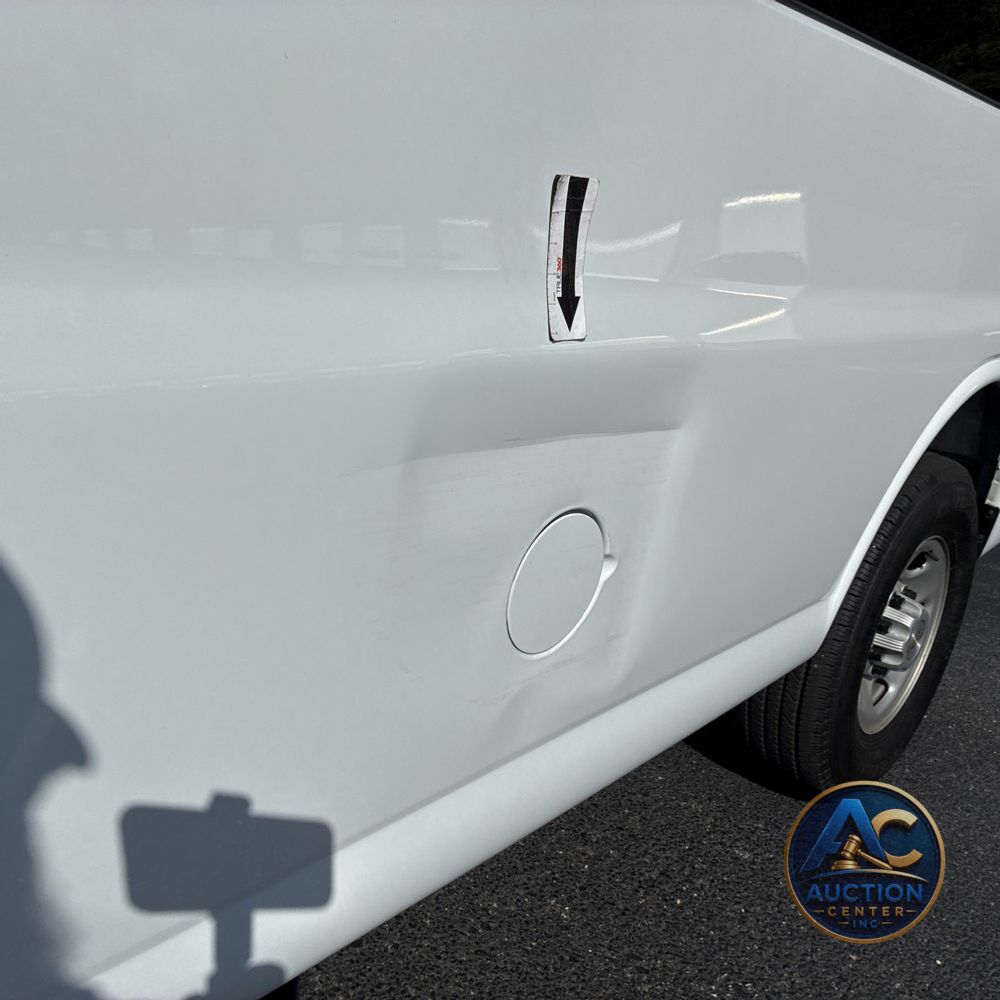 2025 Chevrolet Express LS 3500