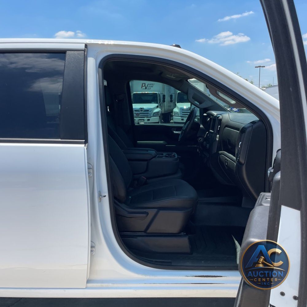 2023 Chevrolet Silverado 3500HD CC Work Truck