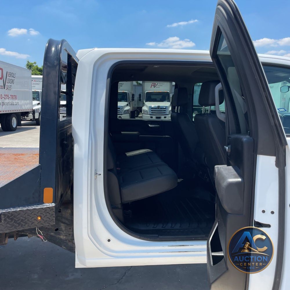 2023 Chevrolet Silverado 3500HD CC Work Truck