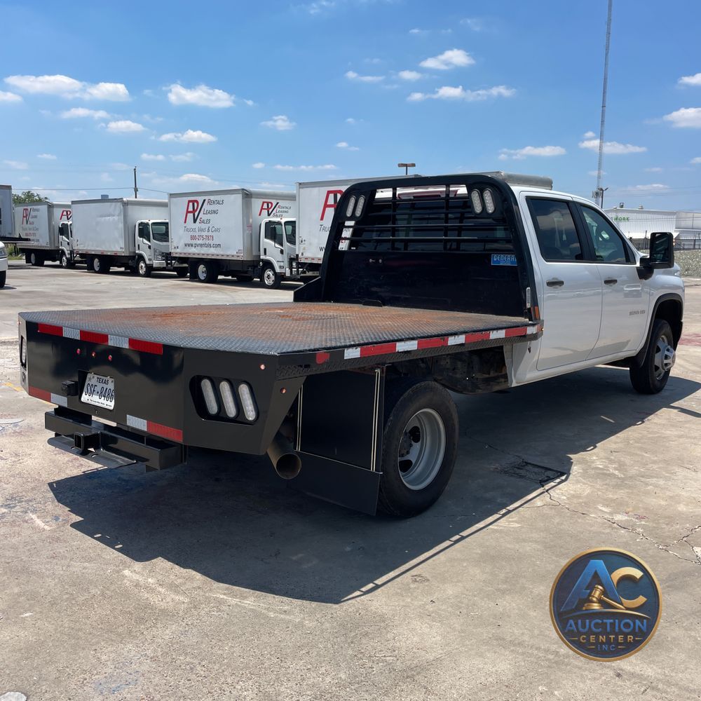2023 Chevrolet Silverado 3500HD CC Work Truck