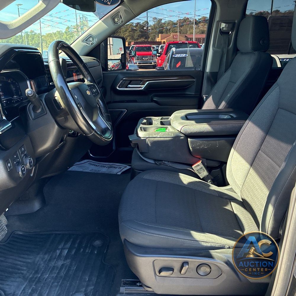 2024 Chevrolet Silverado 3500HD LT