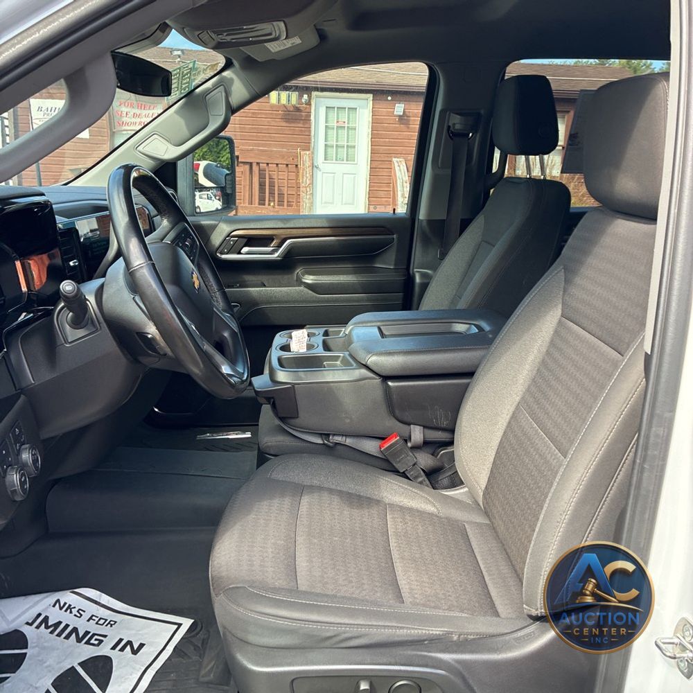 2024 Chevrolet Silverado 2500HD LT