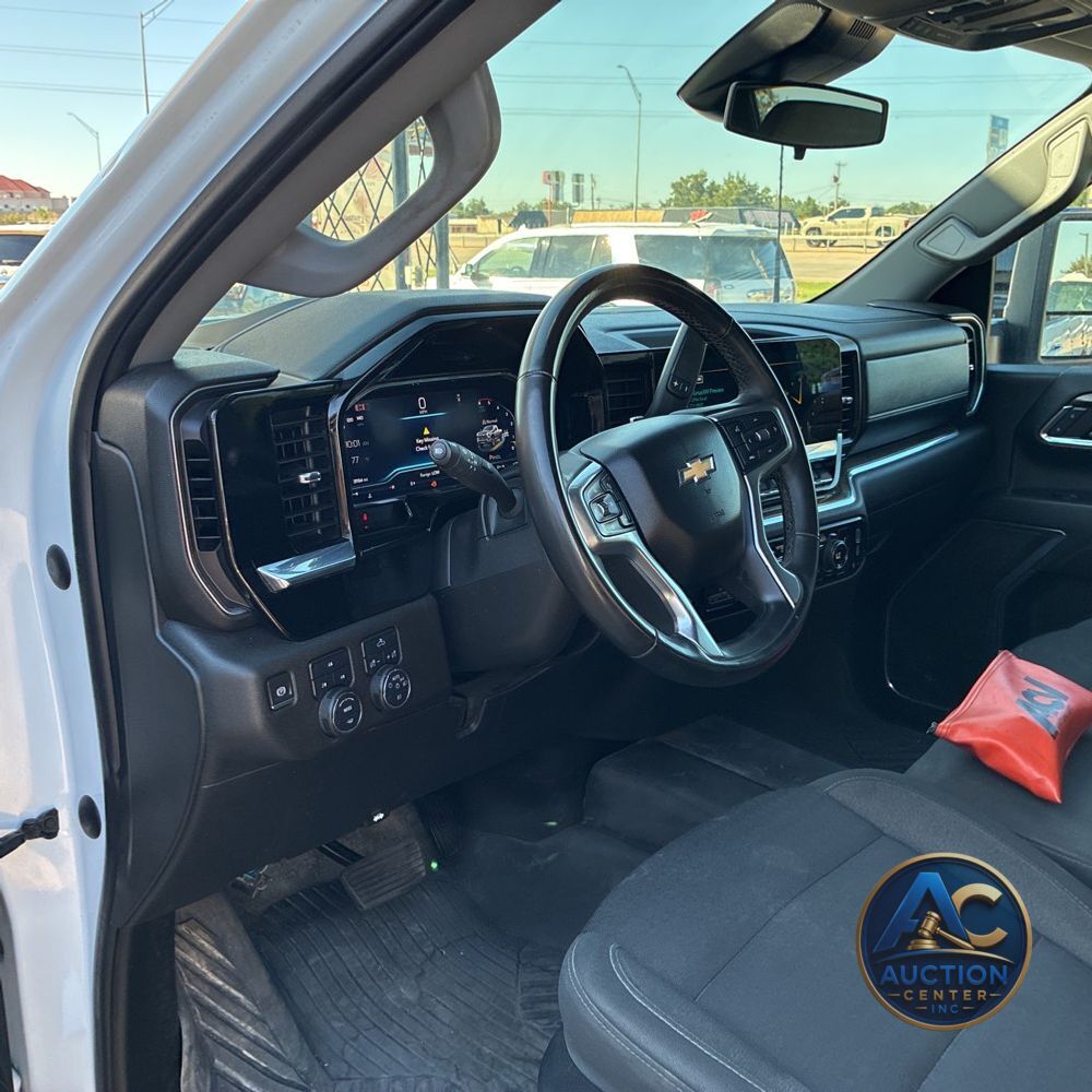 2024 Chevrolet Silverado 2500HD LT