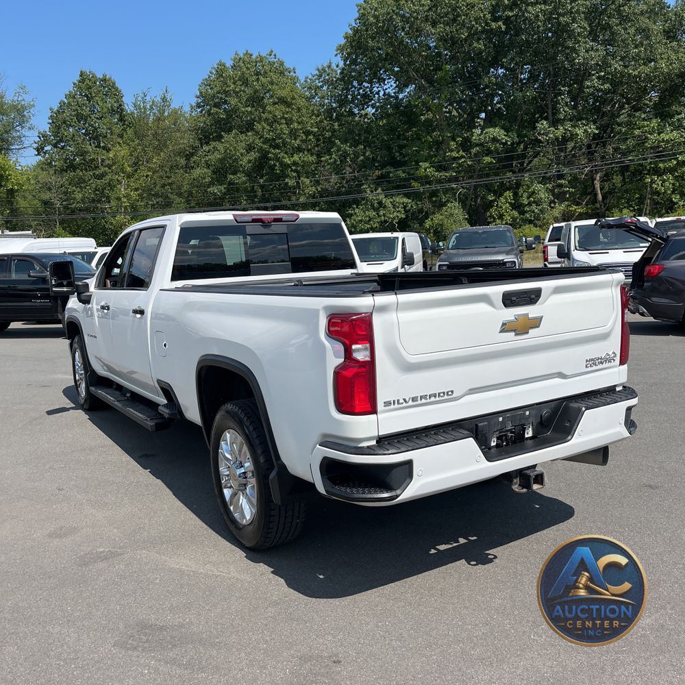 2022 Chevrolet Silverado 2500 High Country