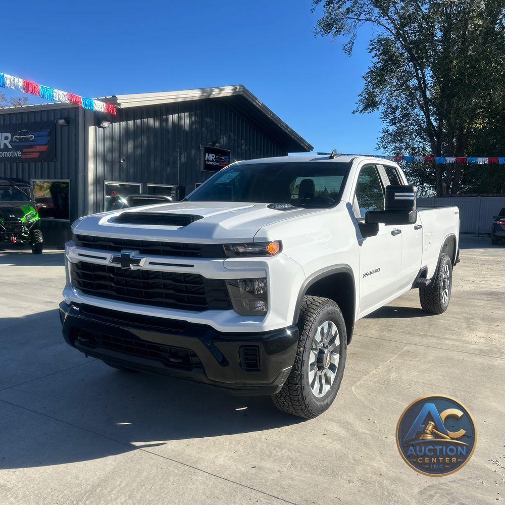 2024 Chevrolet Silverado 2500HD Custom