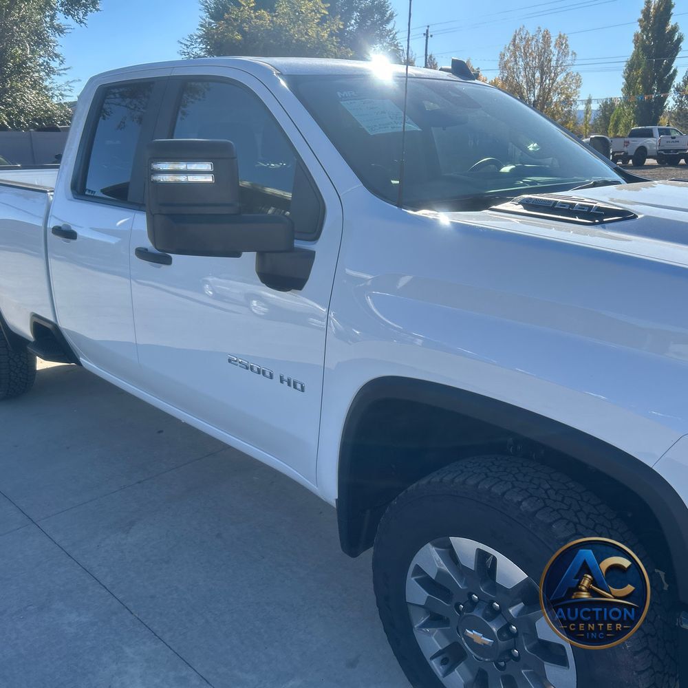2024 Chevrolet Silverado 2500HD Custom