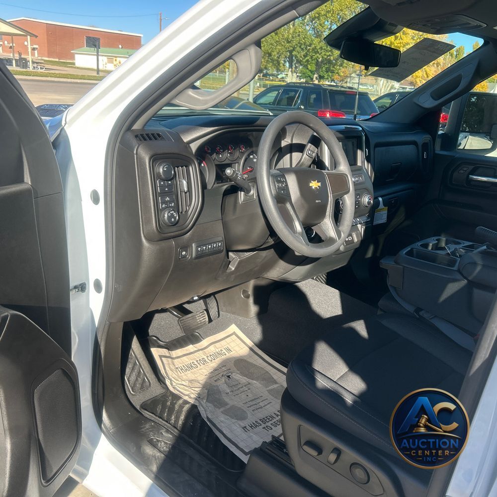 2024 Chevrolet Silverado 2500HD Custom