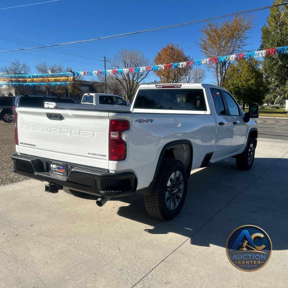2024 Chevrolet Silverado 2500HD Custom