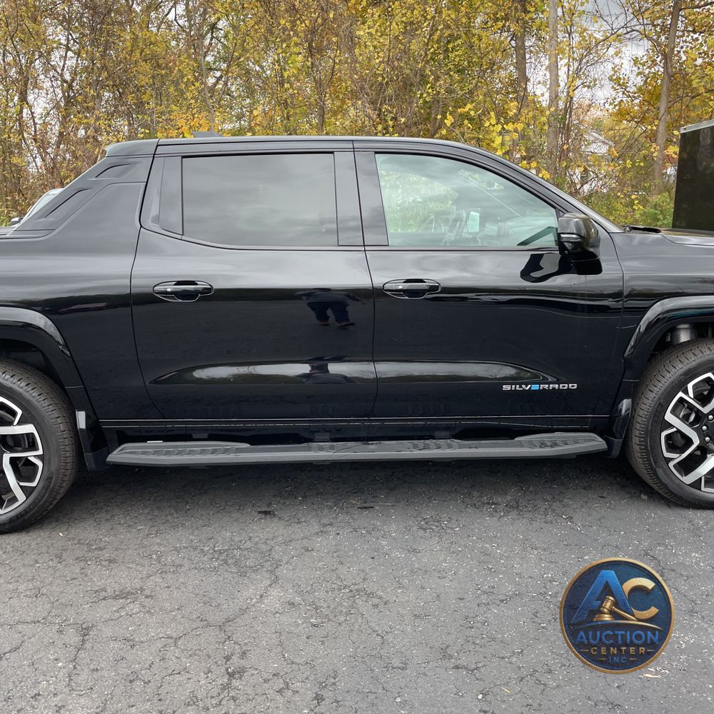 2024 Chevrolet Silverado EV RST