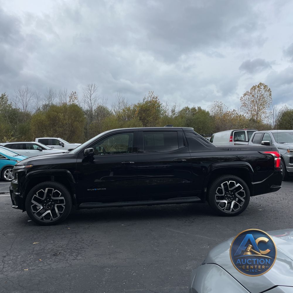 2024 Chevrolet Silverado EV RST