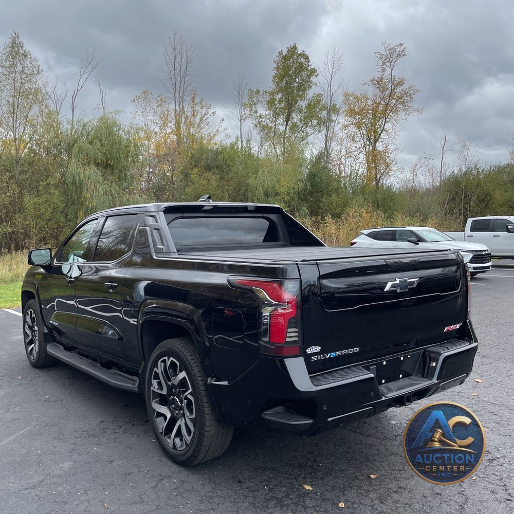 2024 Chevrolet Silverado EV RST