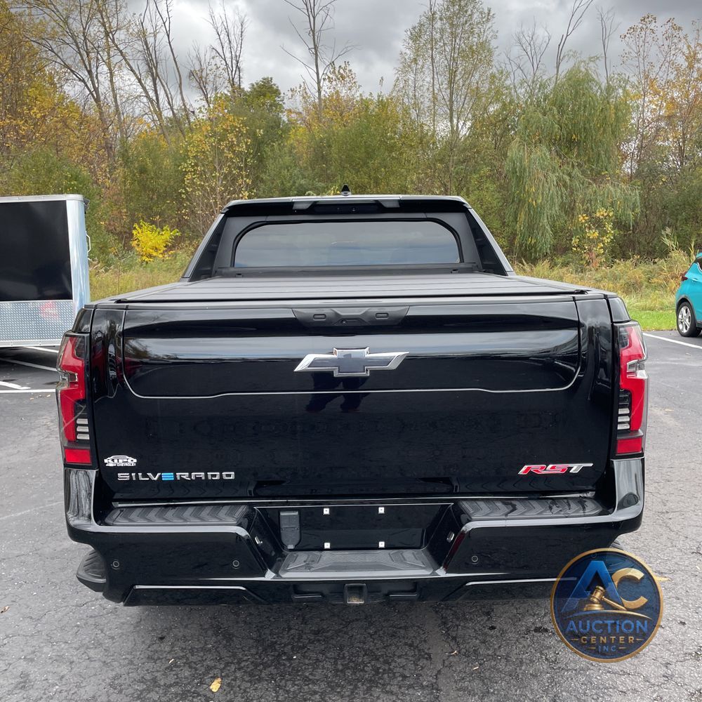 2024 Chevrolet Silverado EV RST