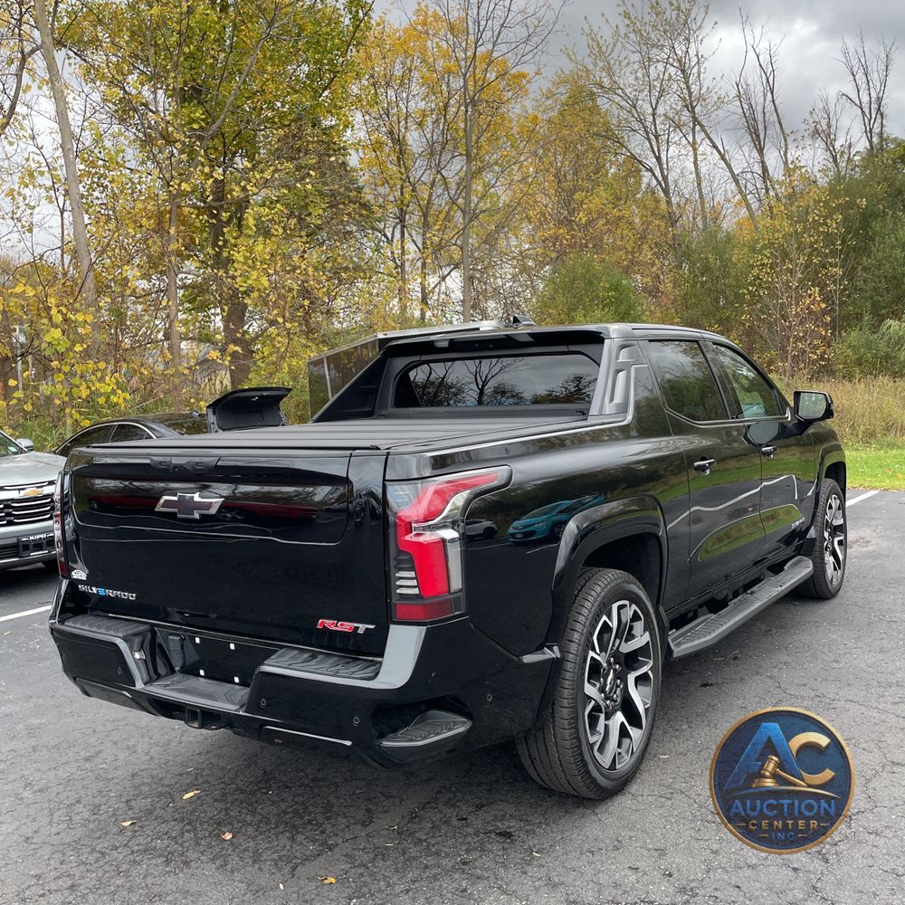 2024 Chevrolet Silverado EV RST