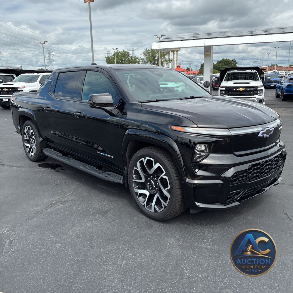2024 Chevrolet Silverado EV RST