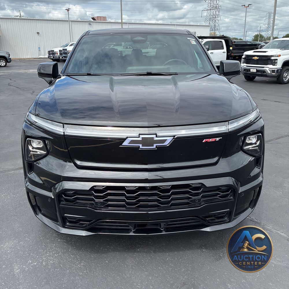 2024 Chevrolet Silverado EV RST