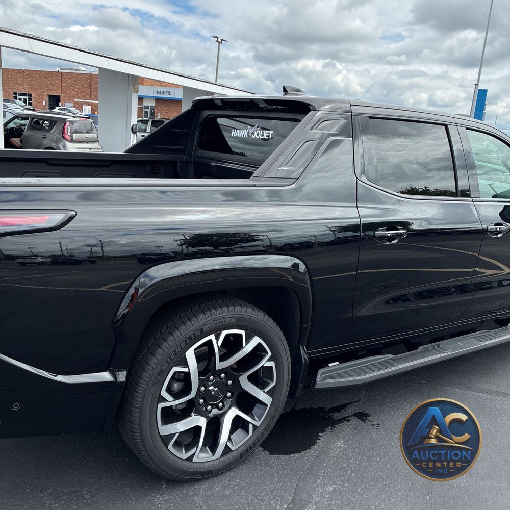 2024 Chevrolet Silverado EV RST