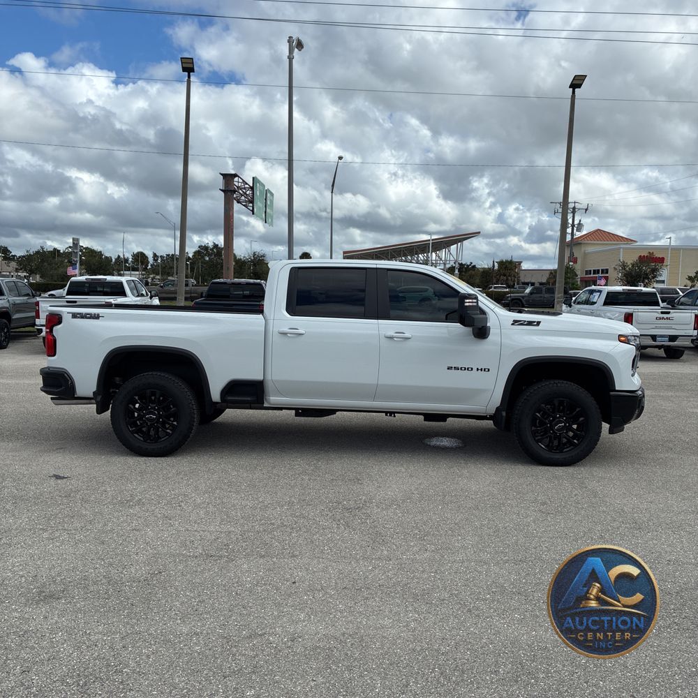 2025 Chevrolet Silverado 2500HD LT