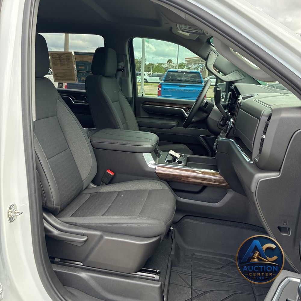 2025 Chevrolet Silverado 2500HD LT
