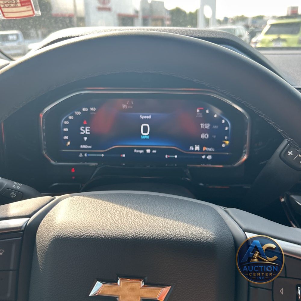 2025 Chevrolet Silverado 3500 LT Crew Cab 4WD LWB SRW